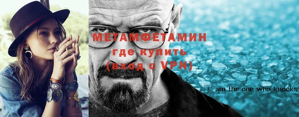твердый Аксай